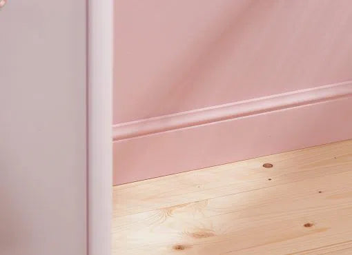 FL1 2.44M WALLSTYL SKIRTING BOARD mounted on the pink wall | DecorMania UK 